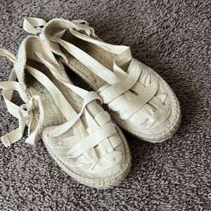 Zara girls lace up shoes